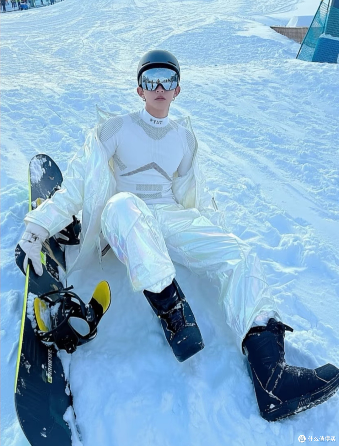 男生滑雪也不能输!雪场酷盖出片秘籍,这穿搭我能吹爆❄️