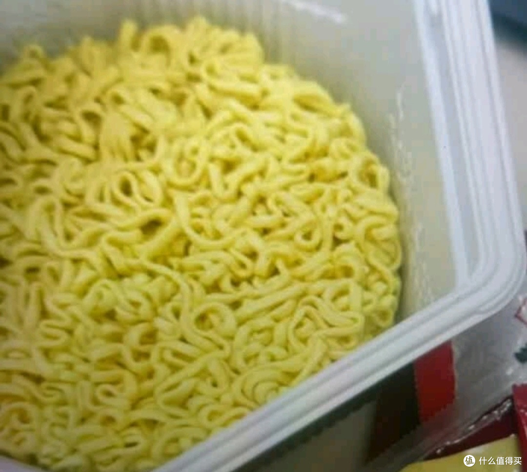 康师傅御品盛宴:深夜的美味慰藉