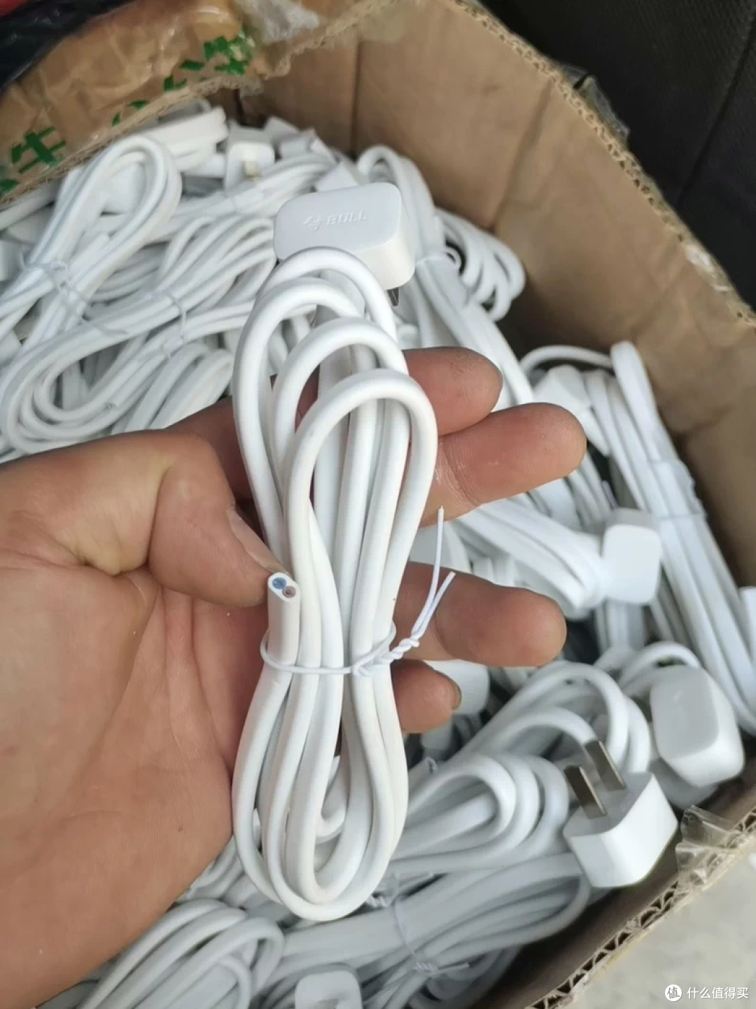 4.88元捡公牛线!DIY玩家有备无患,老电器修复不求人