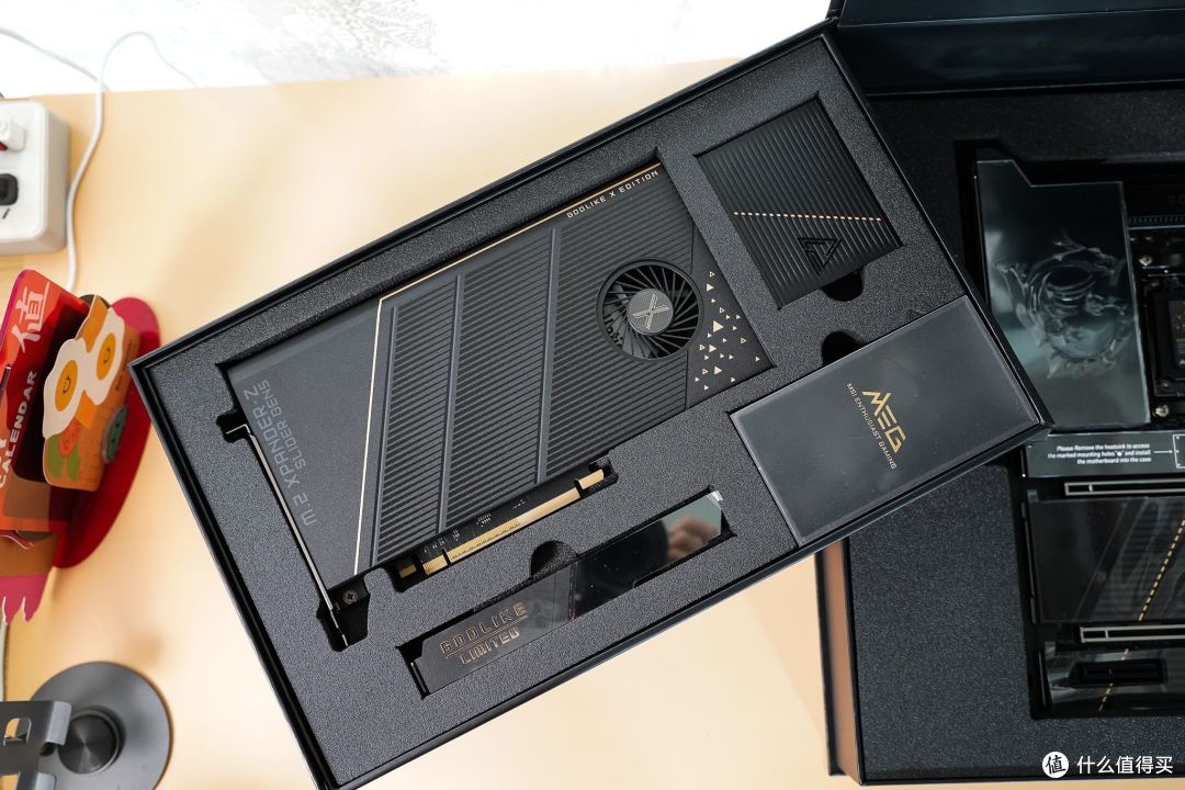 顶级主板仅千套,首发评测微星MEG X870E GODLIKE超神十周年限量版