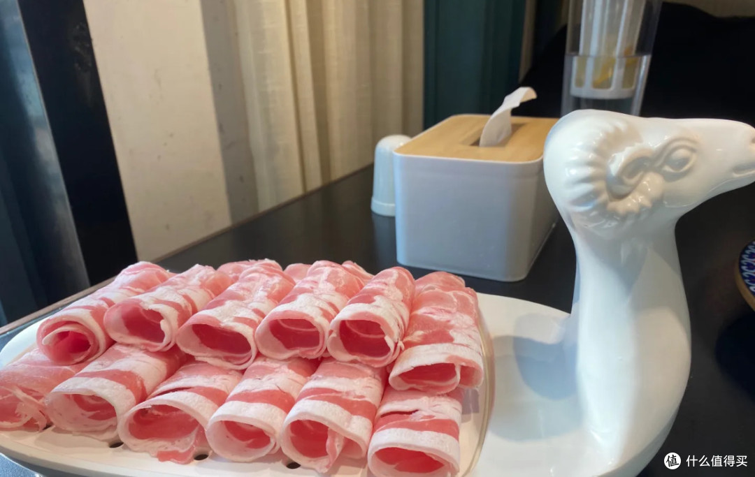 上海冬夜涮肉魂!这家内蒙火锅店,把锡林郭勒的鲜羊端上了桌