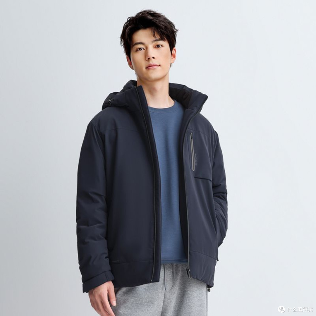海澜之家羽绒服：保暖与时尚兼备
