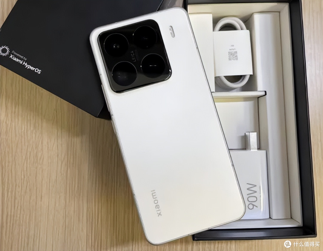 小米放弃高利润,从5799元跌至3670元,16GB+512GB+徕卡潜望长焦