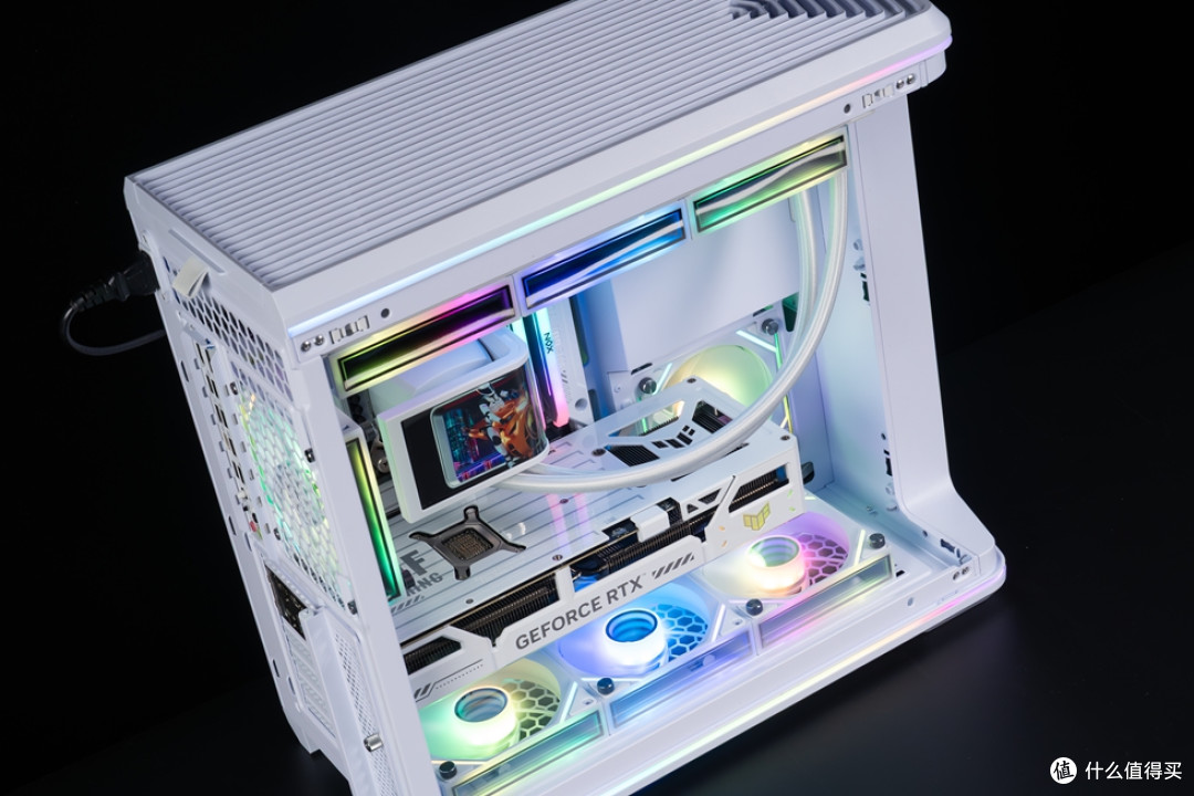 TUF B850-BTF+TUF RTX 5070Ti BTF+先马巨浪3装机体验!