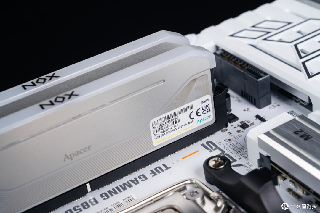 TUF B850-BTF+TUF RTX 5070Ti BTF+先马巨浪3装机体验!