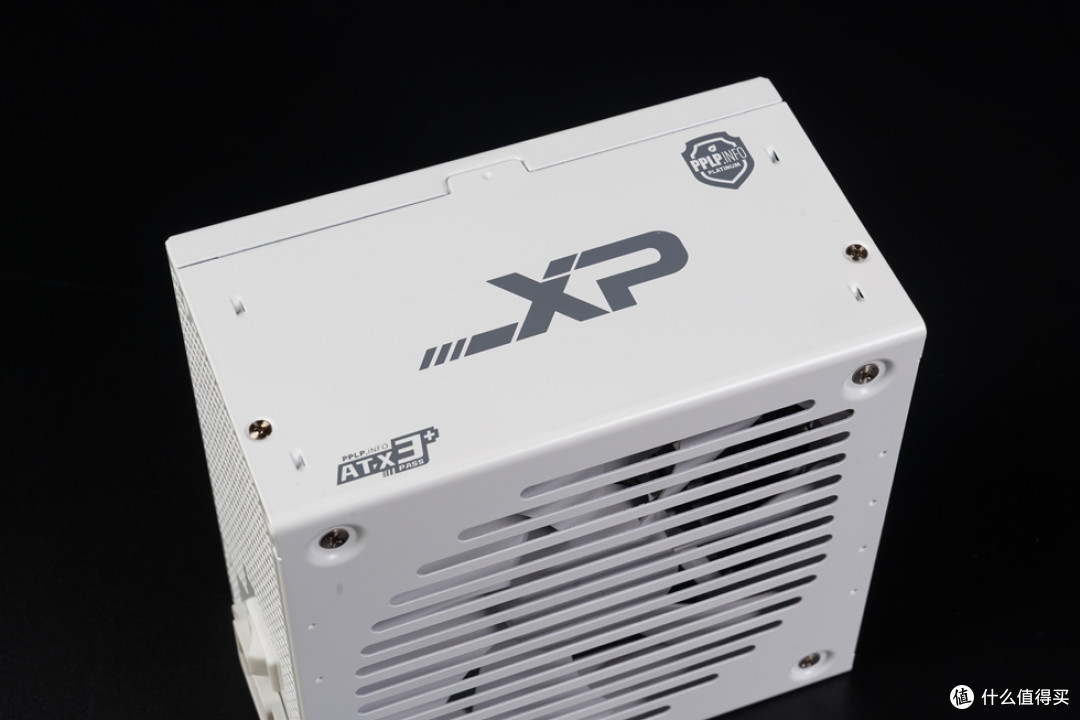 TUF B850-BTF+TUF RTX 5070Ti BTF+先马巨浪3装机体验!
