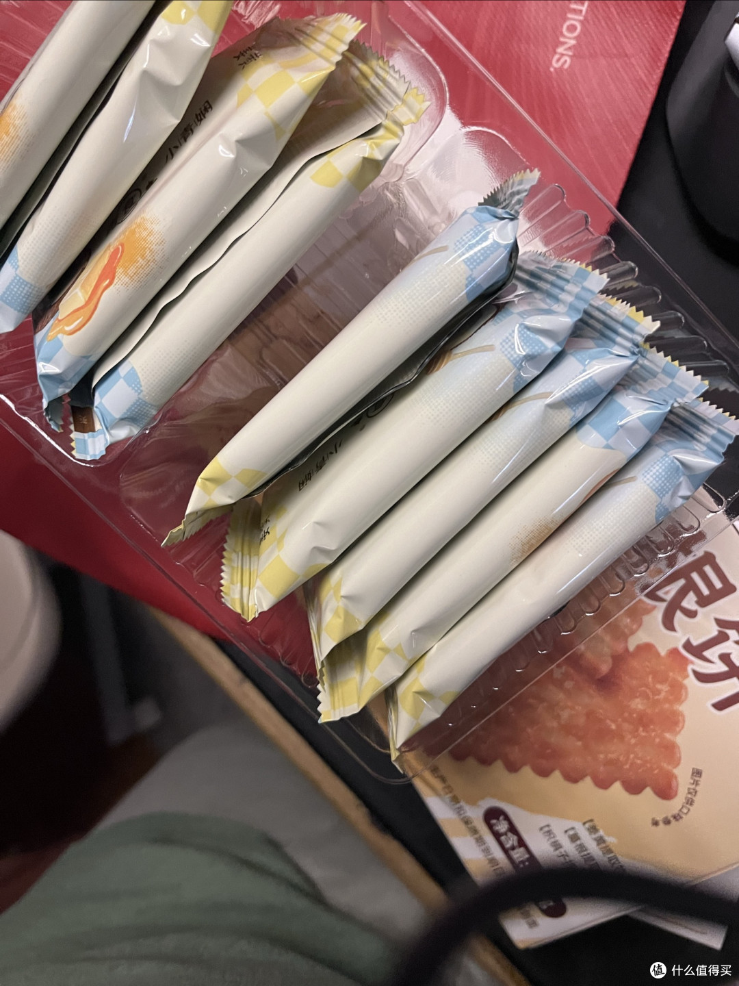 青食饼干新品测评：姜黄葛根vs椰香黄油