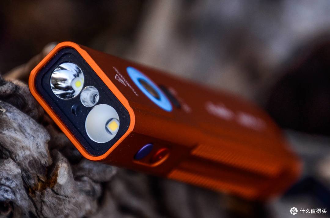 便携新标杆、光影多面手:FENIX E06R Pro