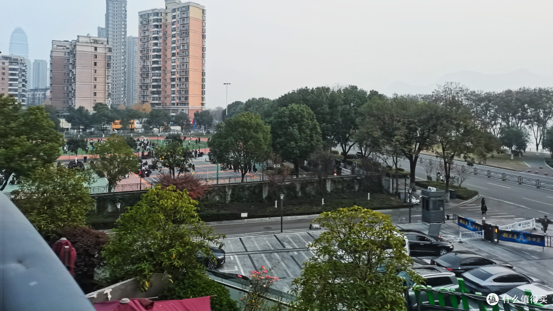 不到300的IHG旗下露台江景房,还要啥自行车—宜昌长江智选假日