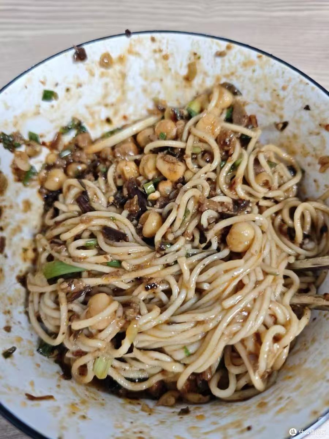 豌杂面,麻辣面条超有范儿✨