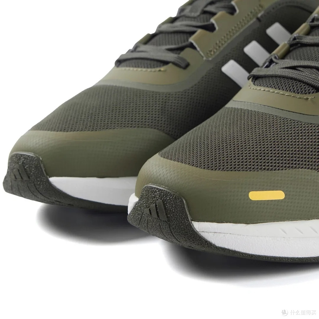 adidas透气中性鞋300天实测