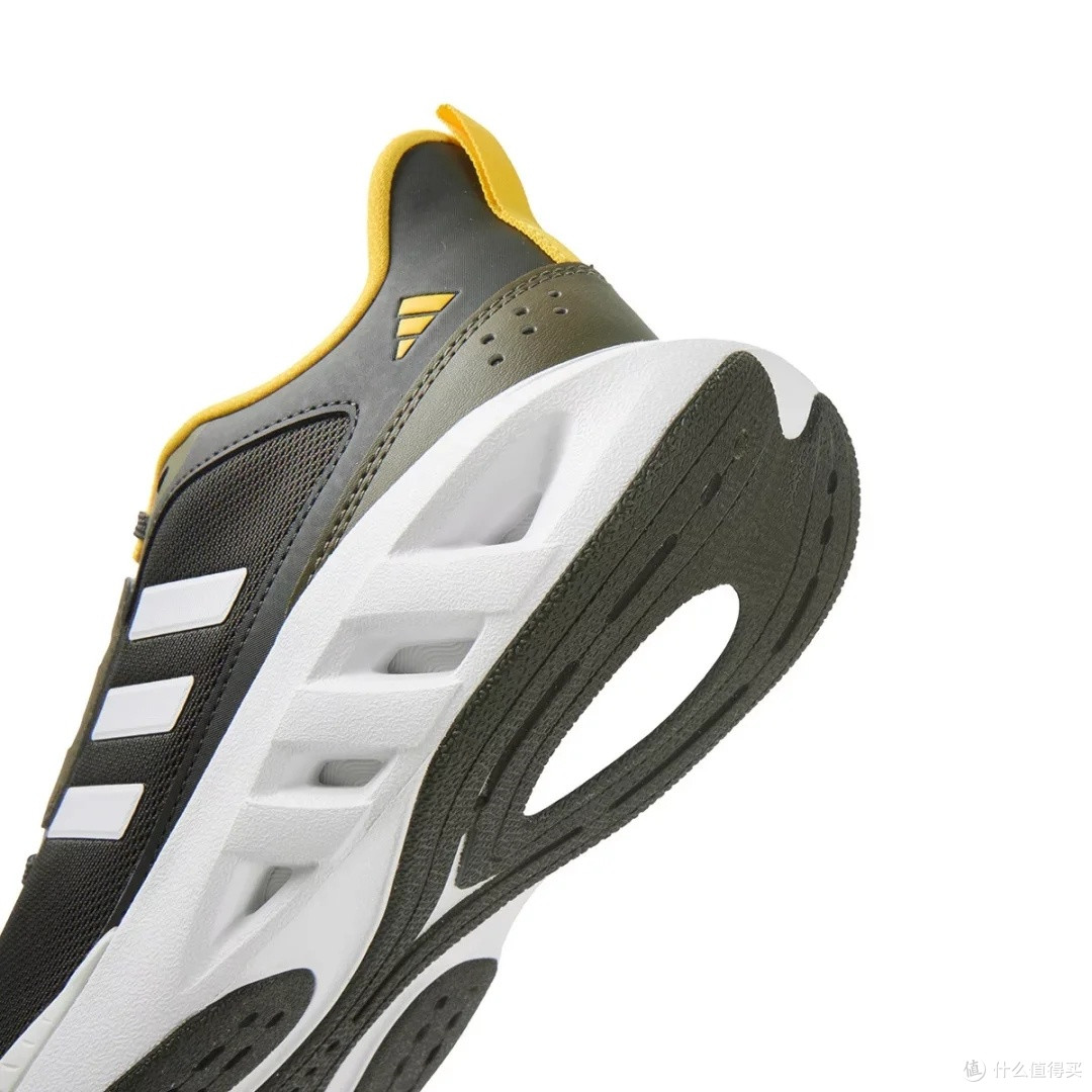 adidas透气中性鞋300天实测
