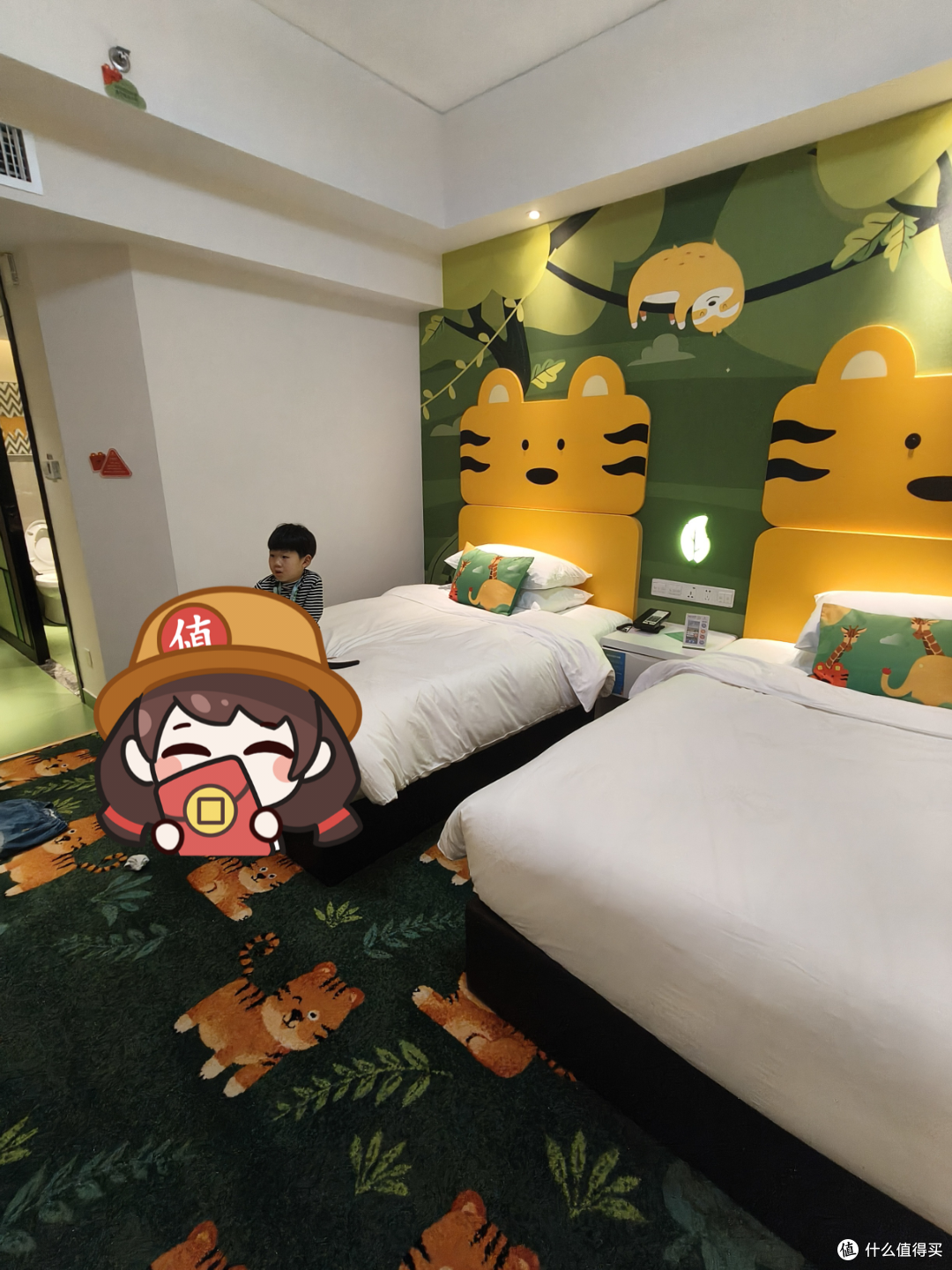 香江酒店，房间很小
