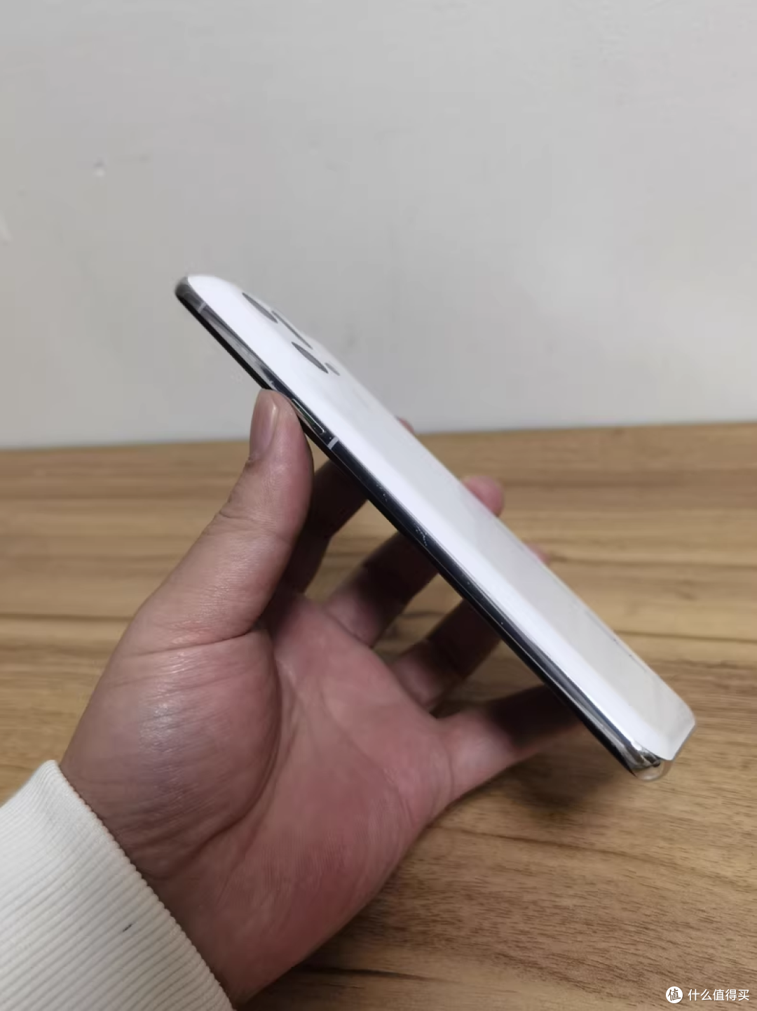 600元起捡漏OPPO Find X5 Pro!骁龙8 Gen1旗舰机,5G性能稳战2年