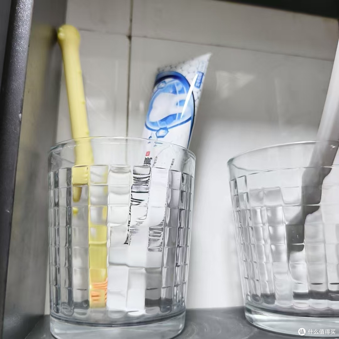 洗牙后牙齿敏感?这份专业牙膏选择指南请收好