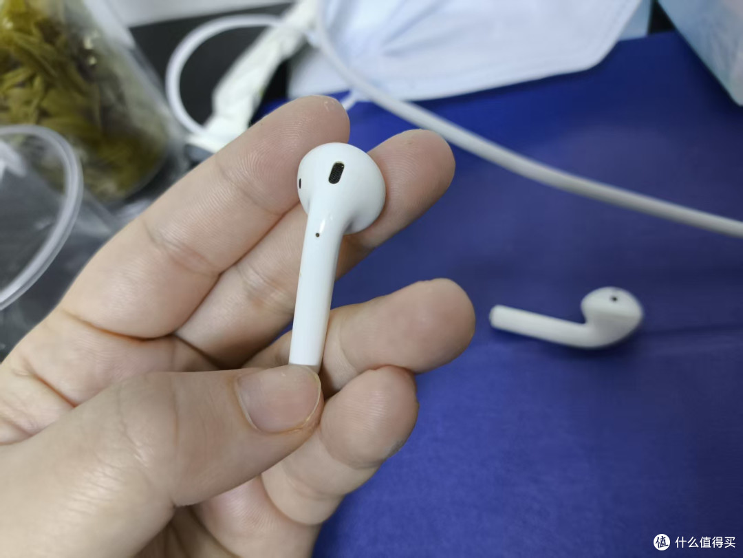 致敬经典airpods2