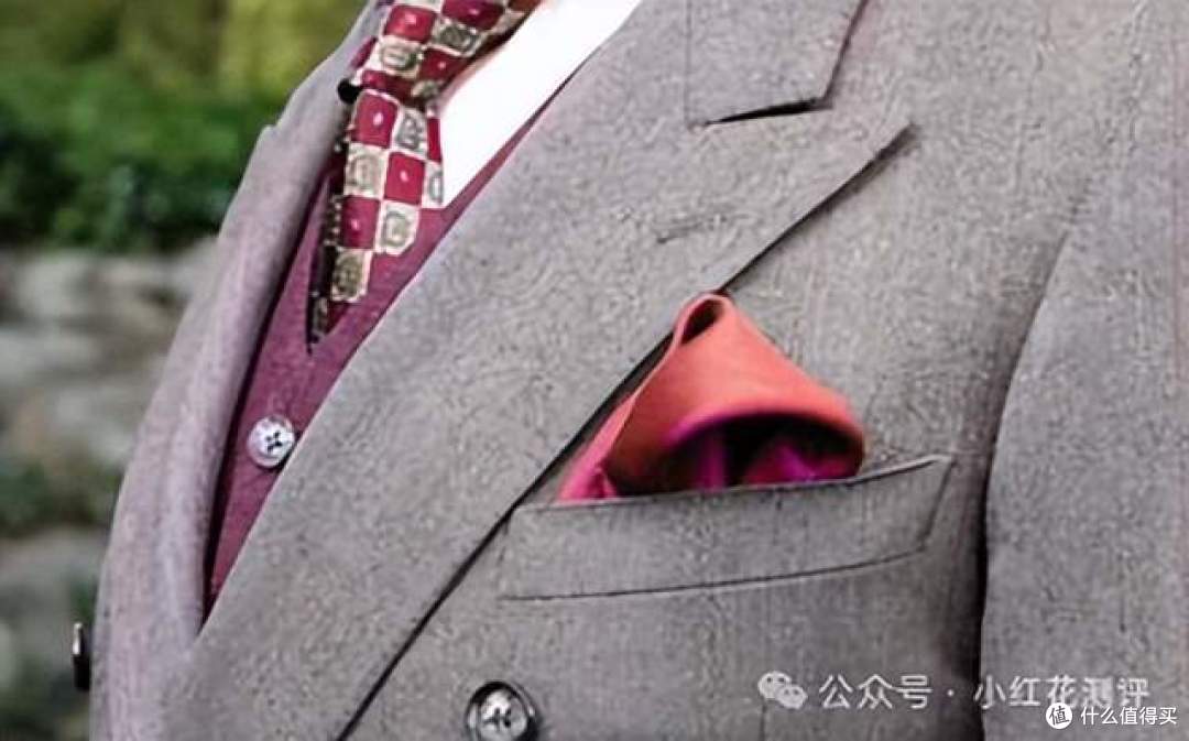 一身衣服,都是可乐、雪碧、娃哈哈?