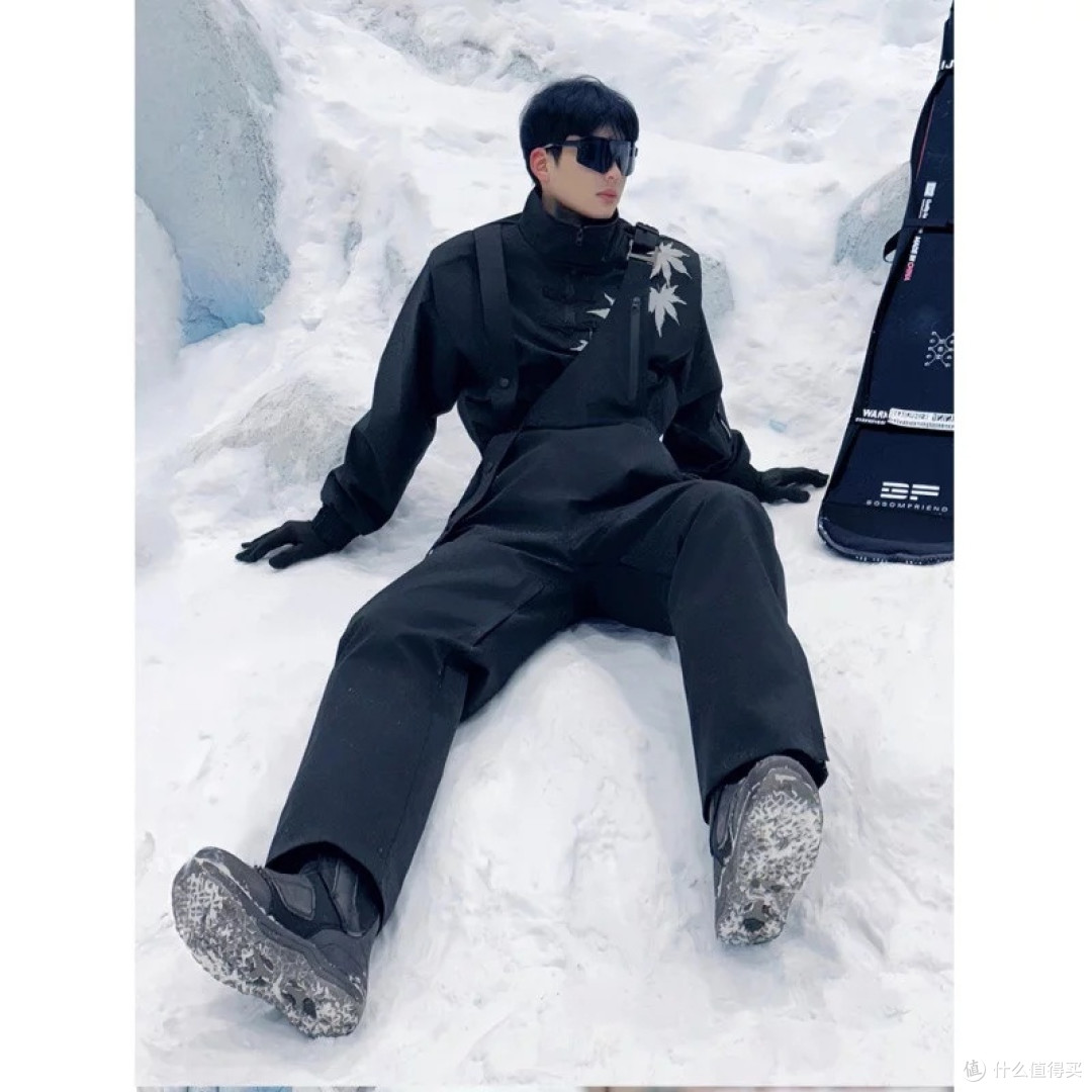 国风滑雪服套装：颜值与机能兼备