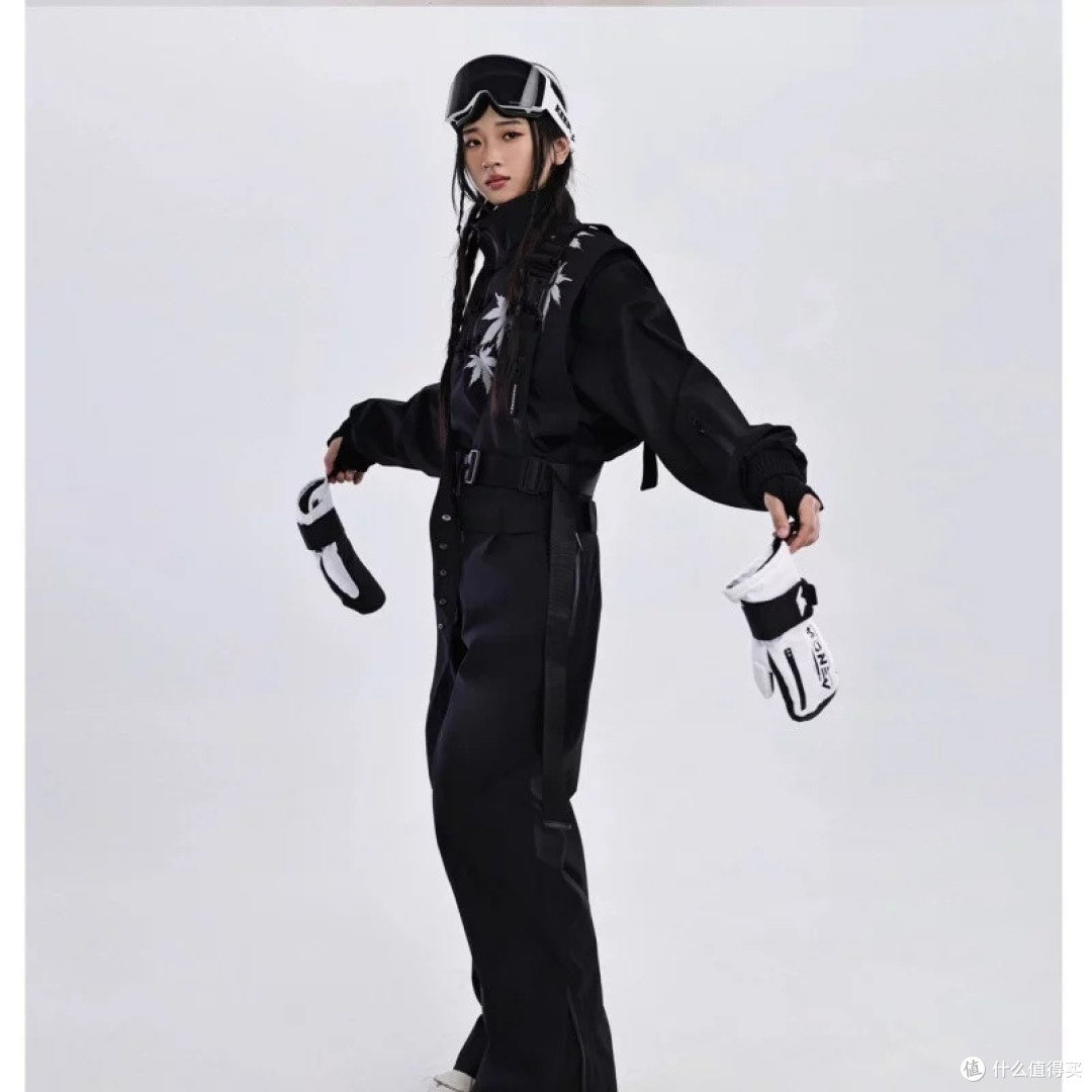 国风滑雪服套装:颜值与机能兼备