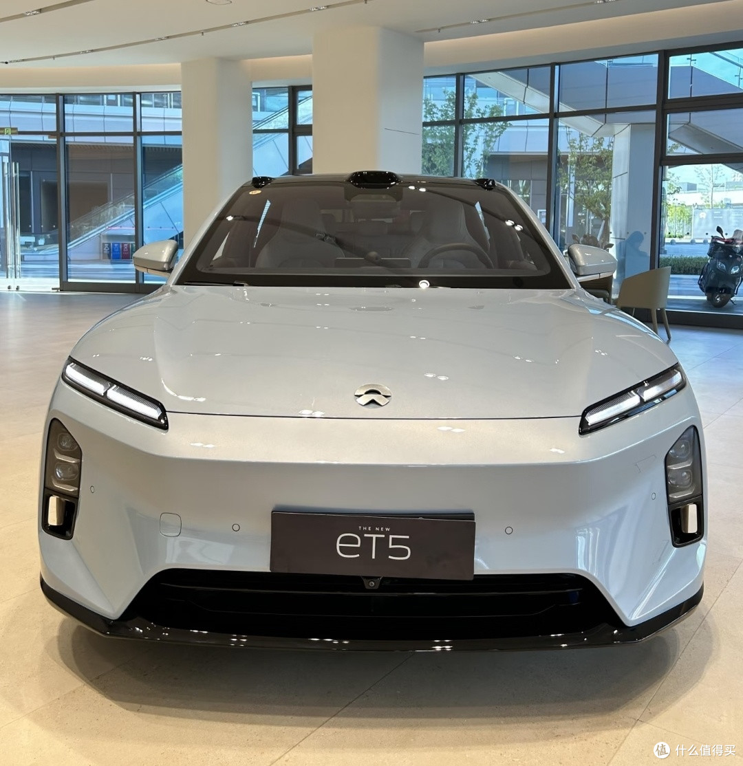 蔚来ET5:颜值与实用兼得