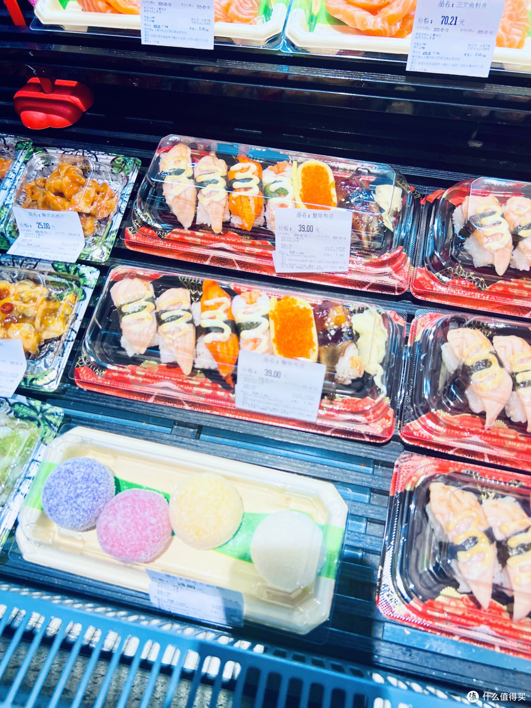 冬日食鲜，寿司柜里藏着的暖冬小确幸