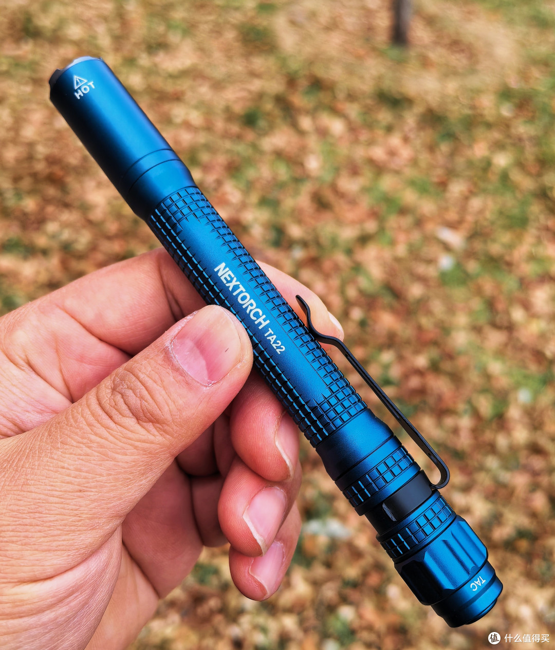 商务又战术——纳丽德TA22手电测评