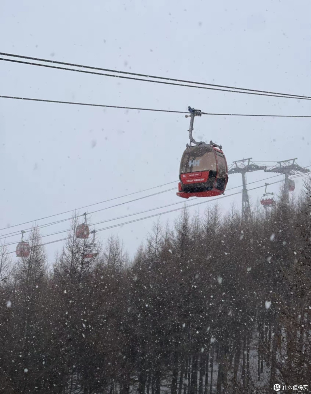 中高阶雪友的粉雪天堂,细节拉满但性价比待考量