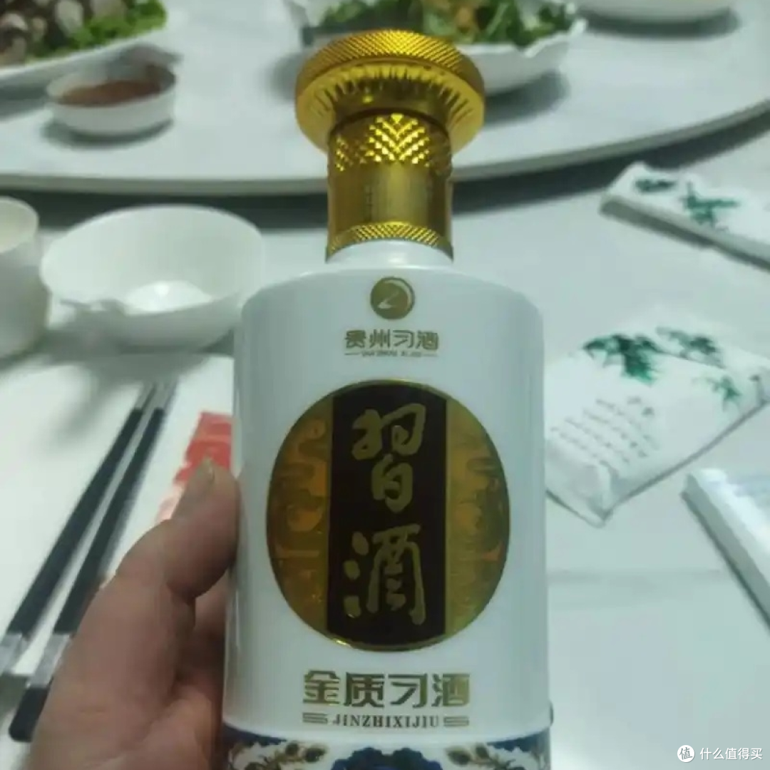 金樽映挚友,陈香润流年——金质习酒品鉴记