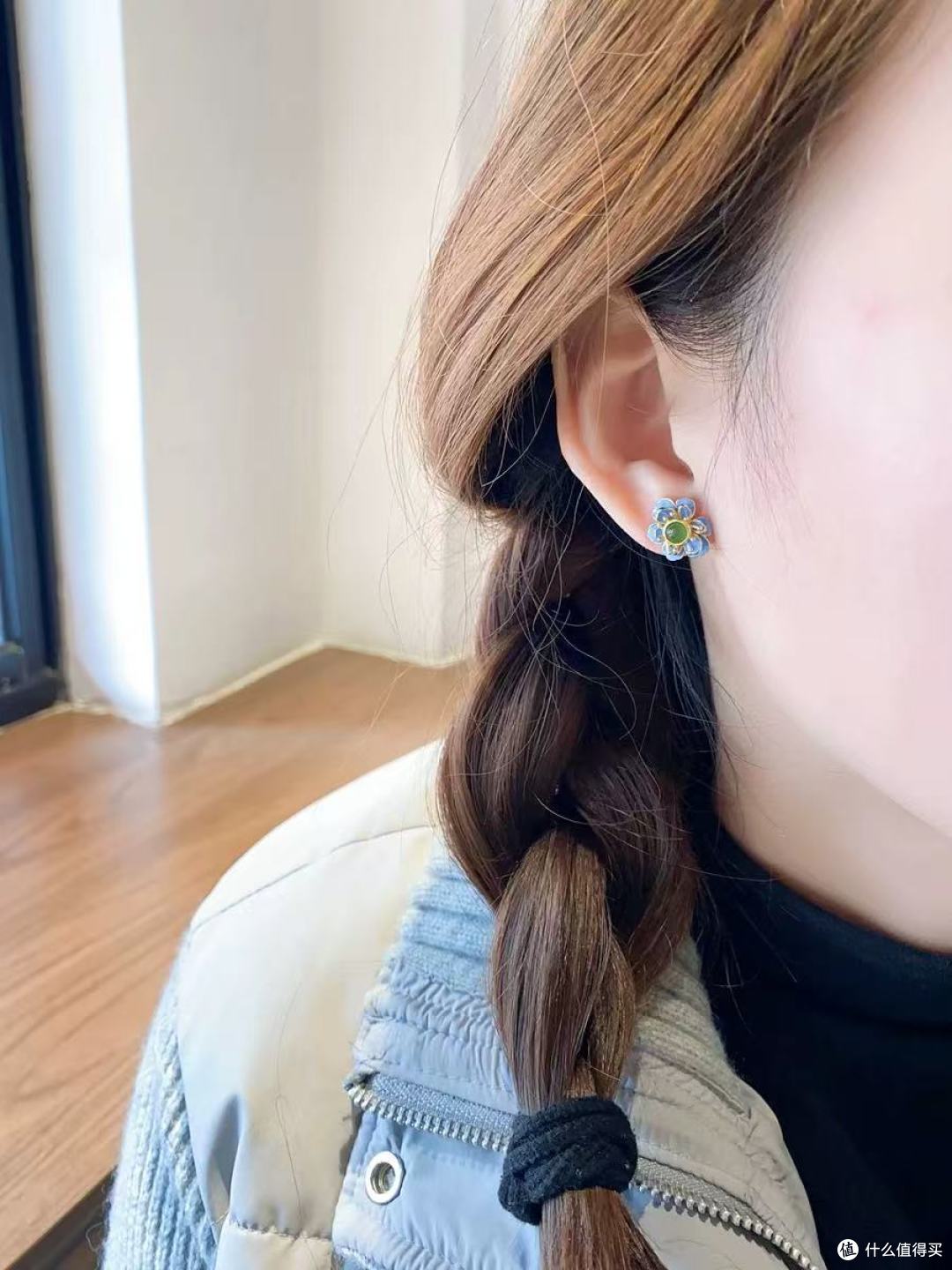 给妈妈的冬日惊喜!宫里上新的这对耳钉美到心巴上✨