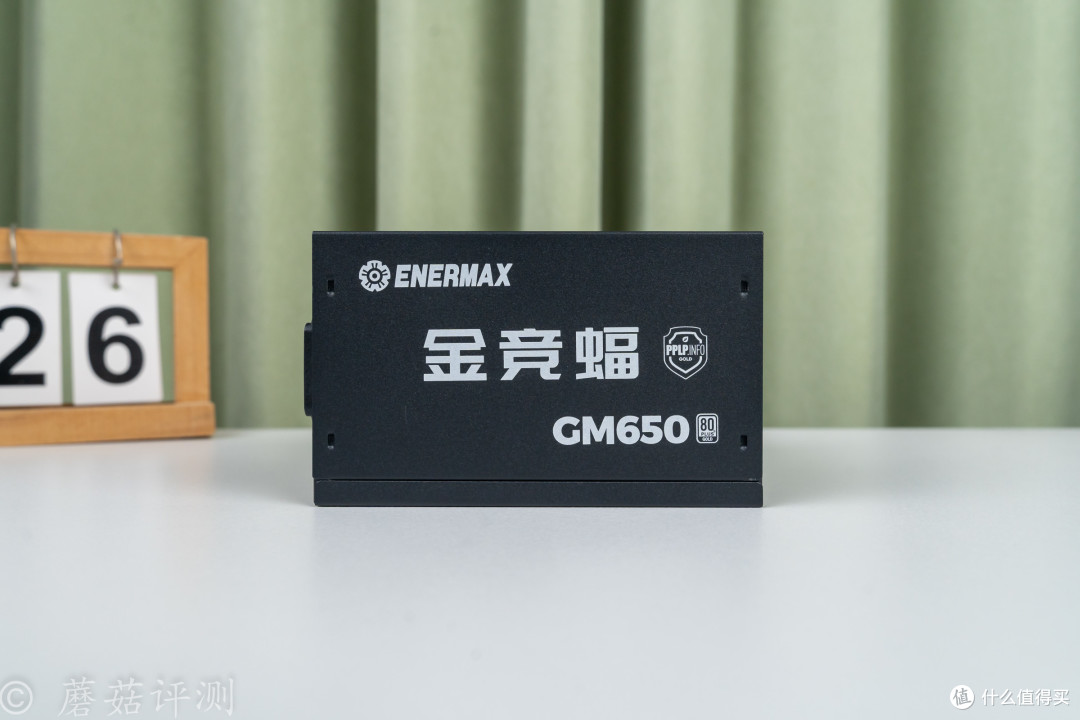 空间巨大,散热优秀,微星X870E暗黑主板搭配乔思伯TK4机箱 装机