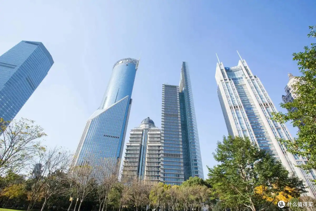 从租房漂泊到有瓦遮头:首套房的逐梦之旅与心灵蜕变