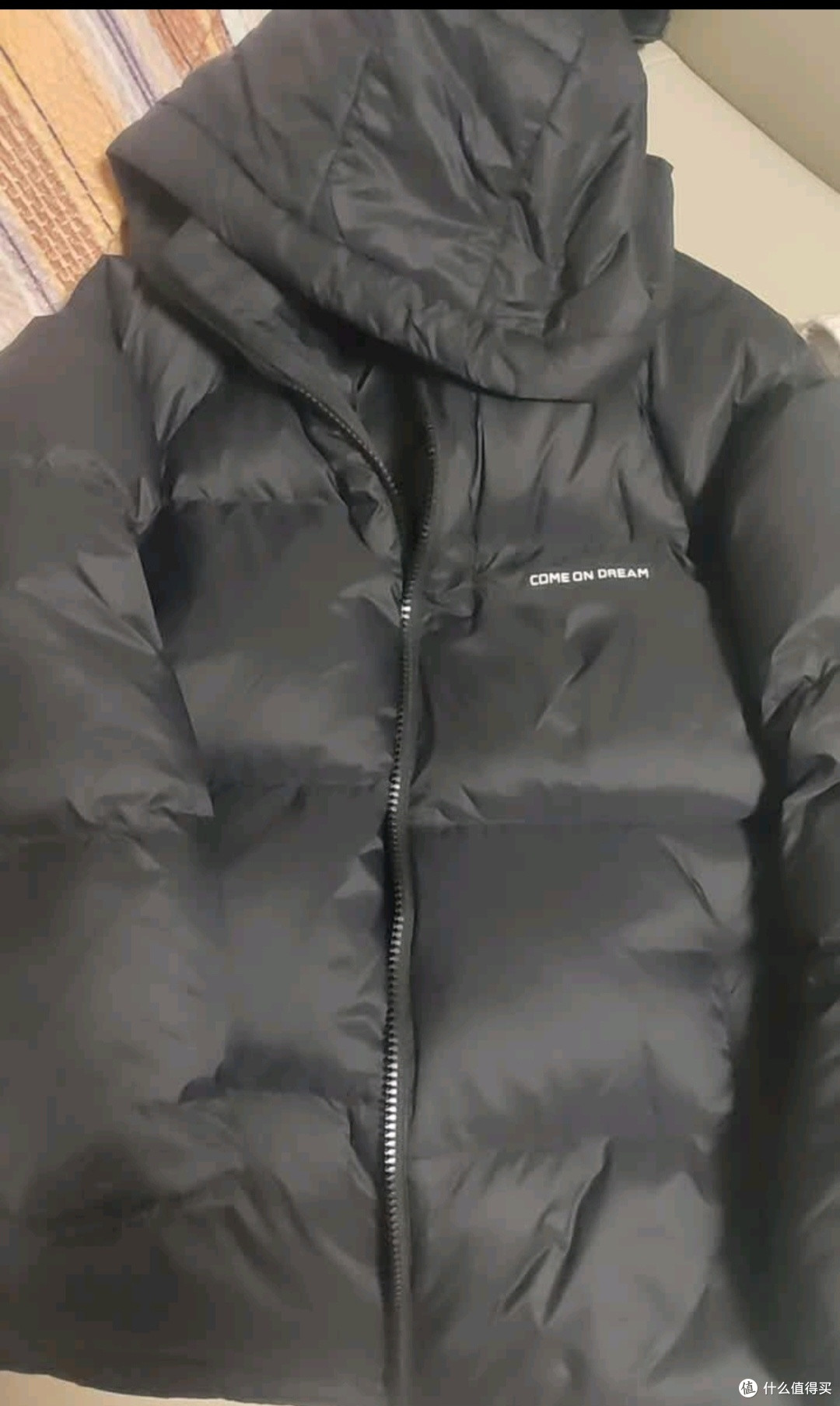 雪中飞25年秋冬新款羽绒服男女短款连帽时尚面包服90绒拼色加厚保