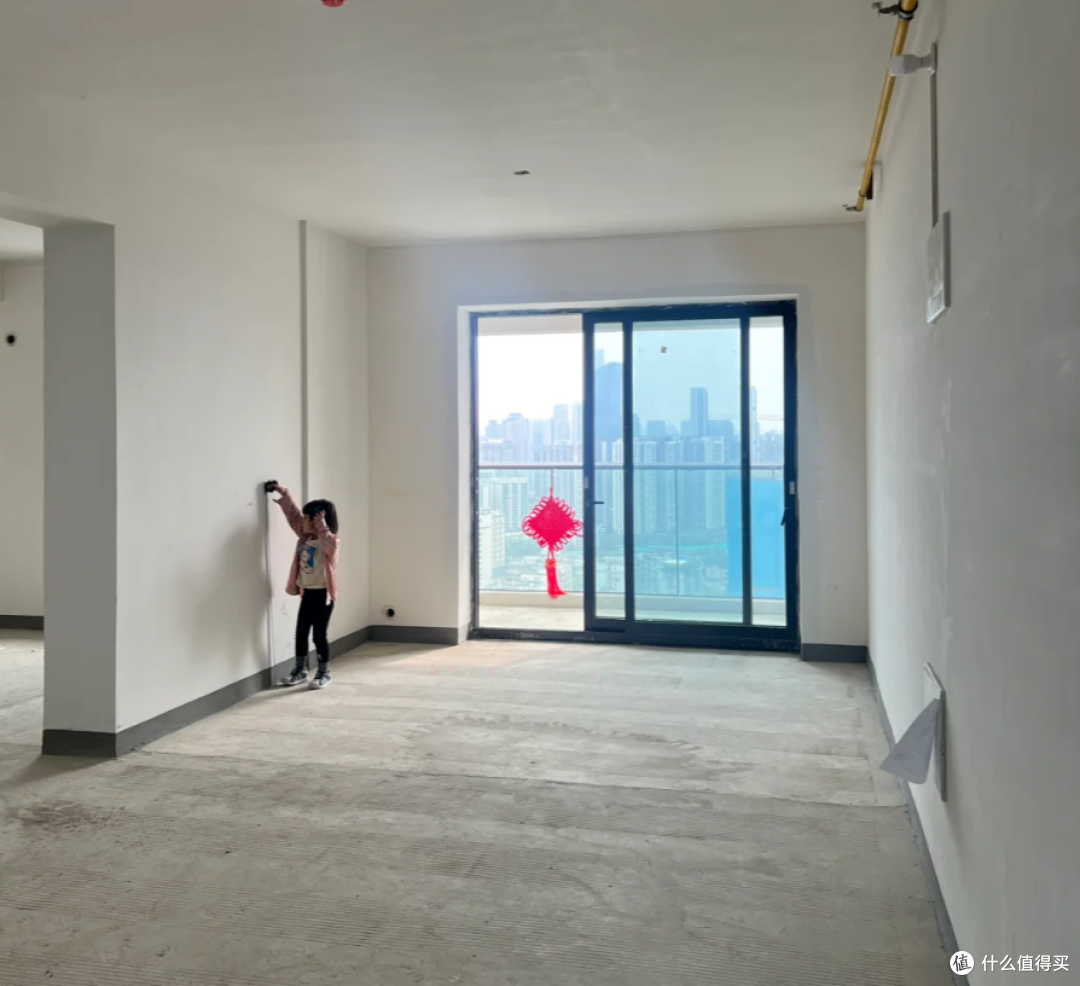 有一种痛苦叫“买了54层”,不好住又卖不掉,彻底沦为“不动产”