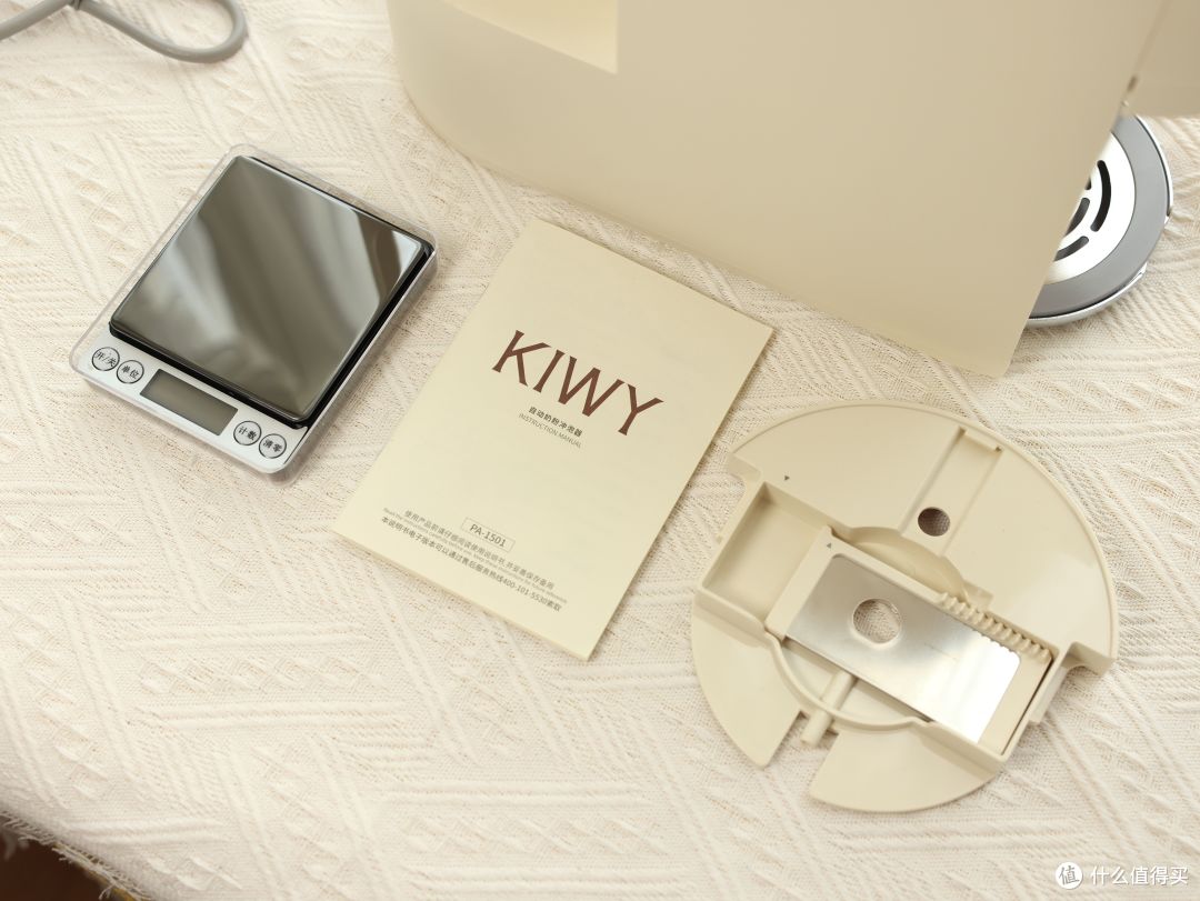 育儿减负从泡奶机开始！二胎奶爸亲测Kiwy全自动泡奶机精准又省心
