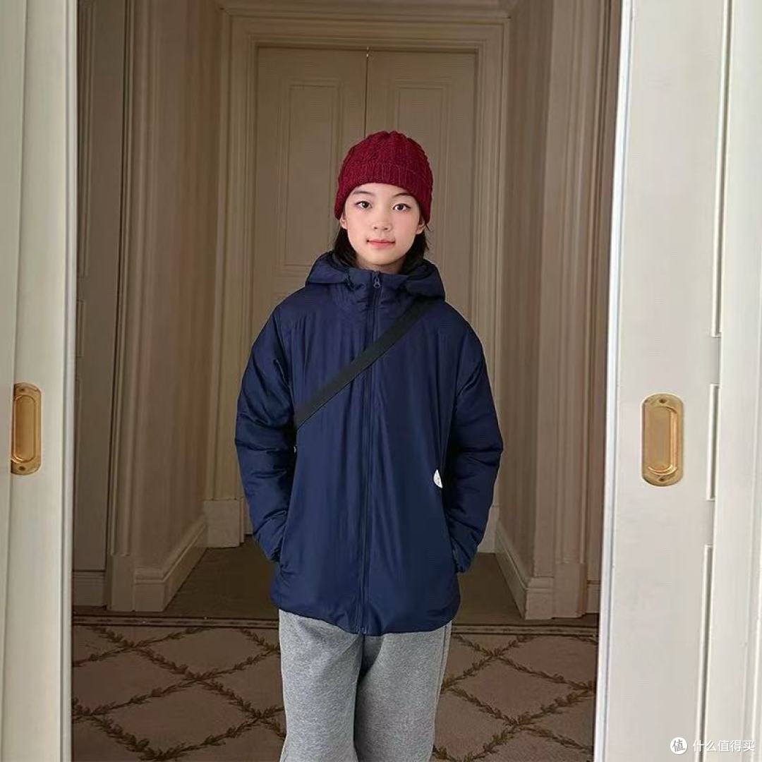 救命!古古家这件面包服让娃套校服也不臃肿❗️防水还软到犯规