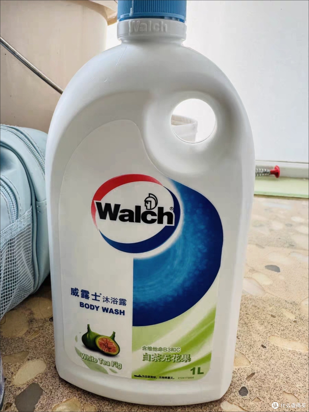 全家都爱！威露士白茶无花果沐浴露，1L大容量留香滋润双在线✨