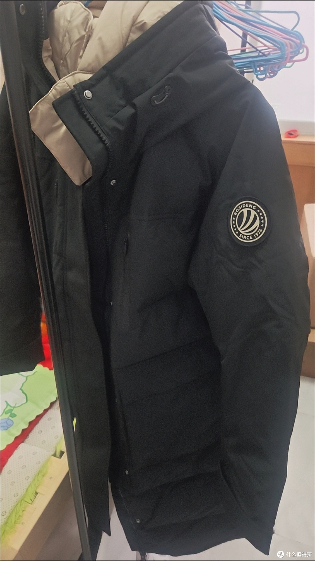 一件过冬封神!波司登B40145903DY双帽羽绒服,保暖时髦两不误