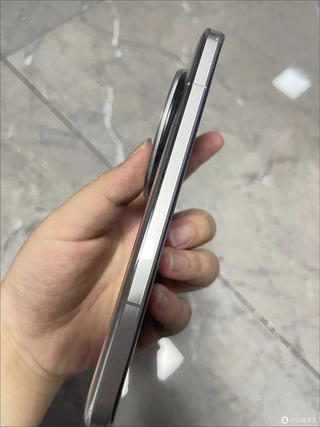 今年的降价王必须是阉割了扬声器和马达的小米15U