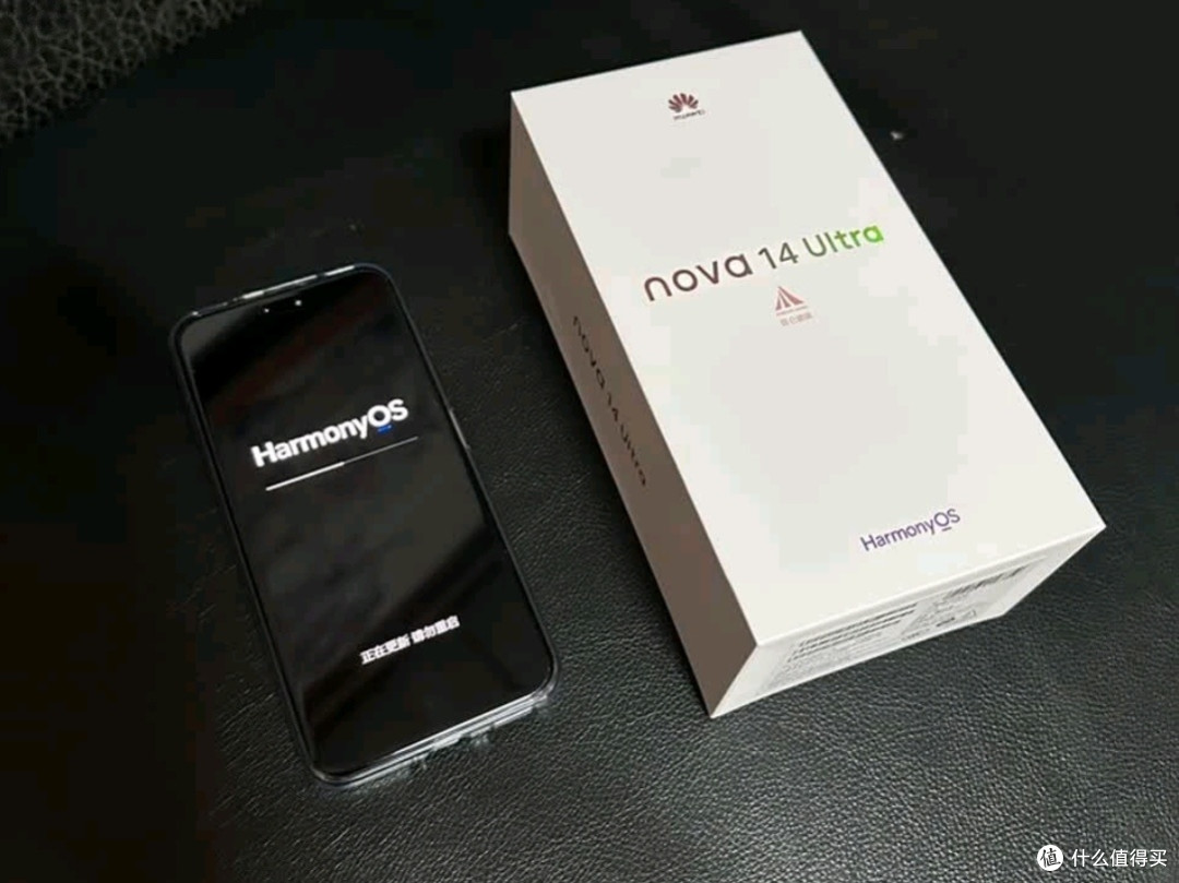 华为nova 14 Ultra 512GB曜金黑:科技与美学的巅峰融合
