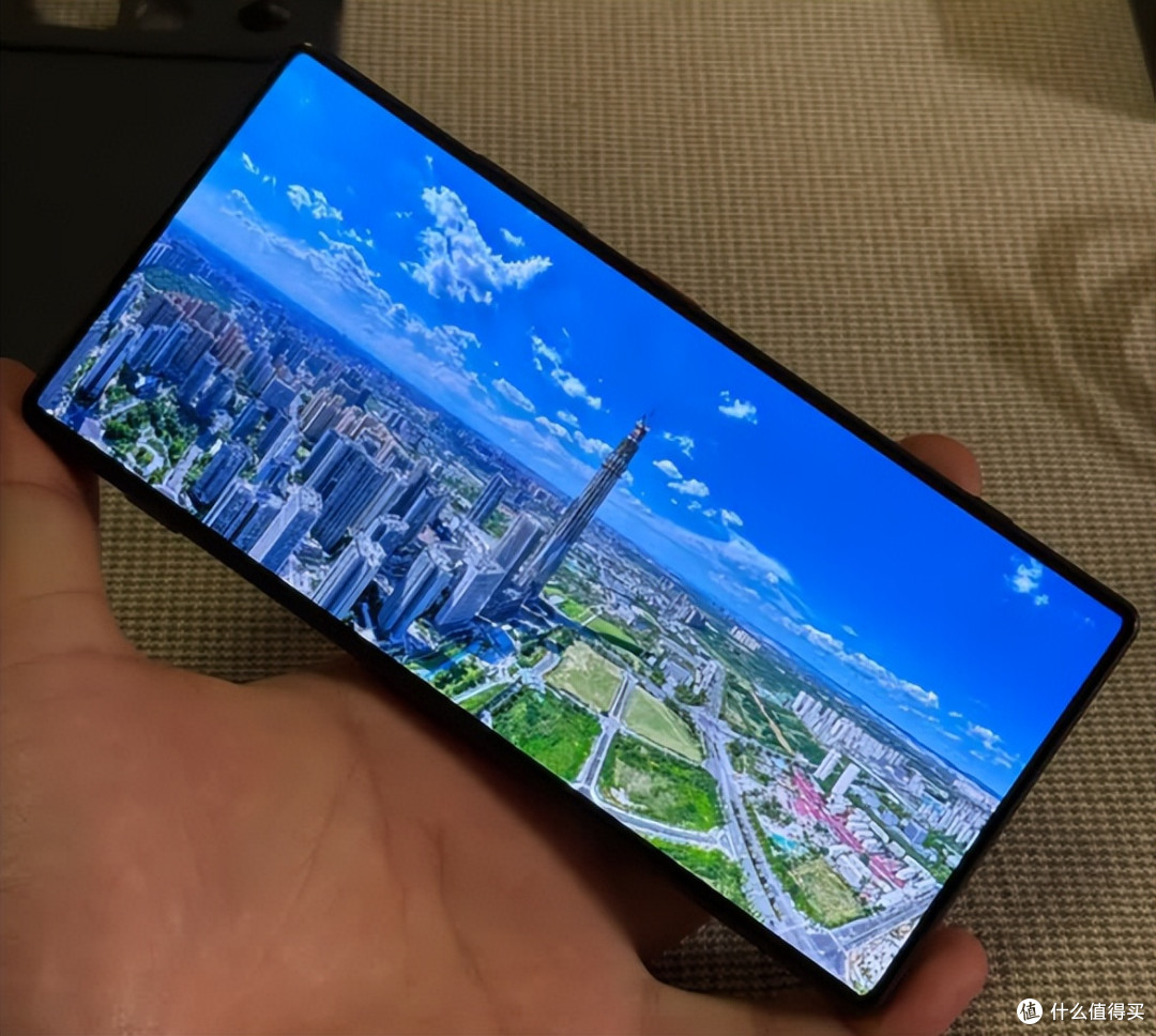 从6299元跌至4409元，24GB+1TB+骁龙8至尊版，努比亚果断清仓了