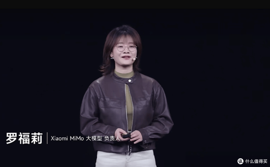 AI圈炸了!95后天才少女罗福莉首秀,小米大模型直接杀到全球TOP2