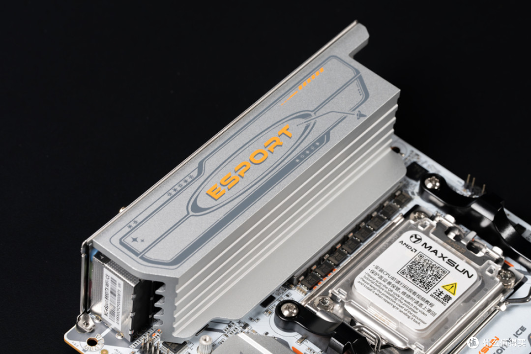 NR200P V3_ROG ASTRAL RTX 5080_铭瑄 B850I_阿斯加特 雷神 索尔