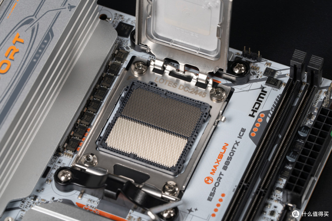 NR200P V3_ROG ASTRAL RTX 5080_铭瑄 B850I_阿斯加特 雷神 索尔