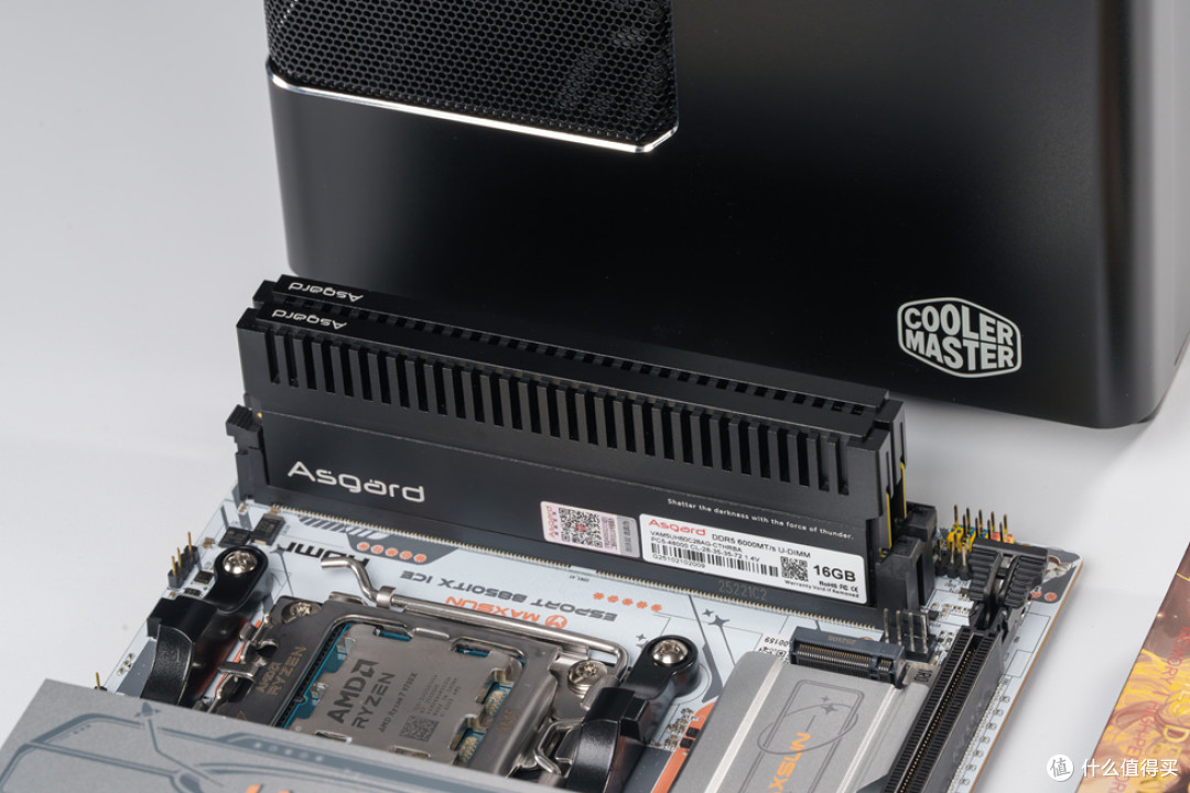 NR200P V3_ROG ASTRAL RTX 5080_铭瑄 B850I_阿斯加特 雷神 索尔