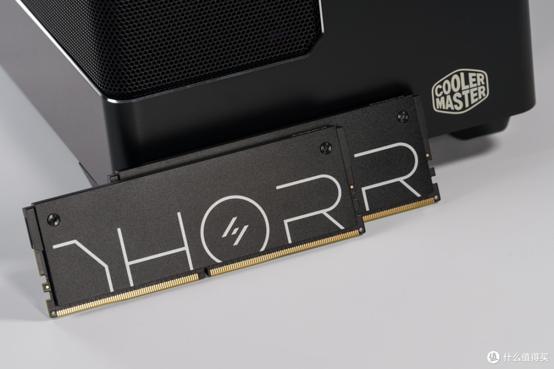 NR200P V3_ROG ASTRAL RTX 5080_铭瑄 B850I_阿斯加特 雷神 索尔