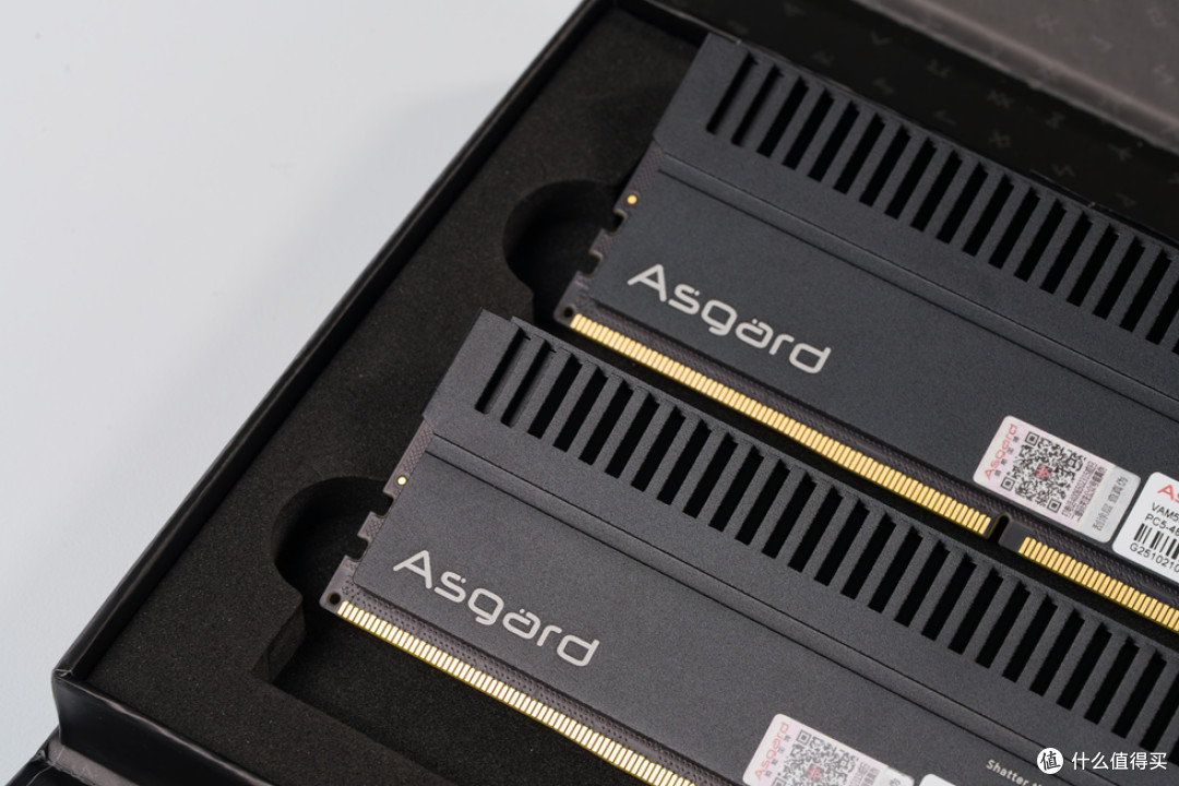 NR200P V3_ROG ASTRAL RTX 5080_铭瑄 B850I_阿斯加特 雷神 索尔