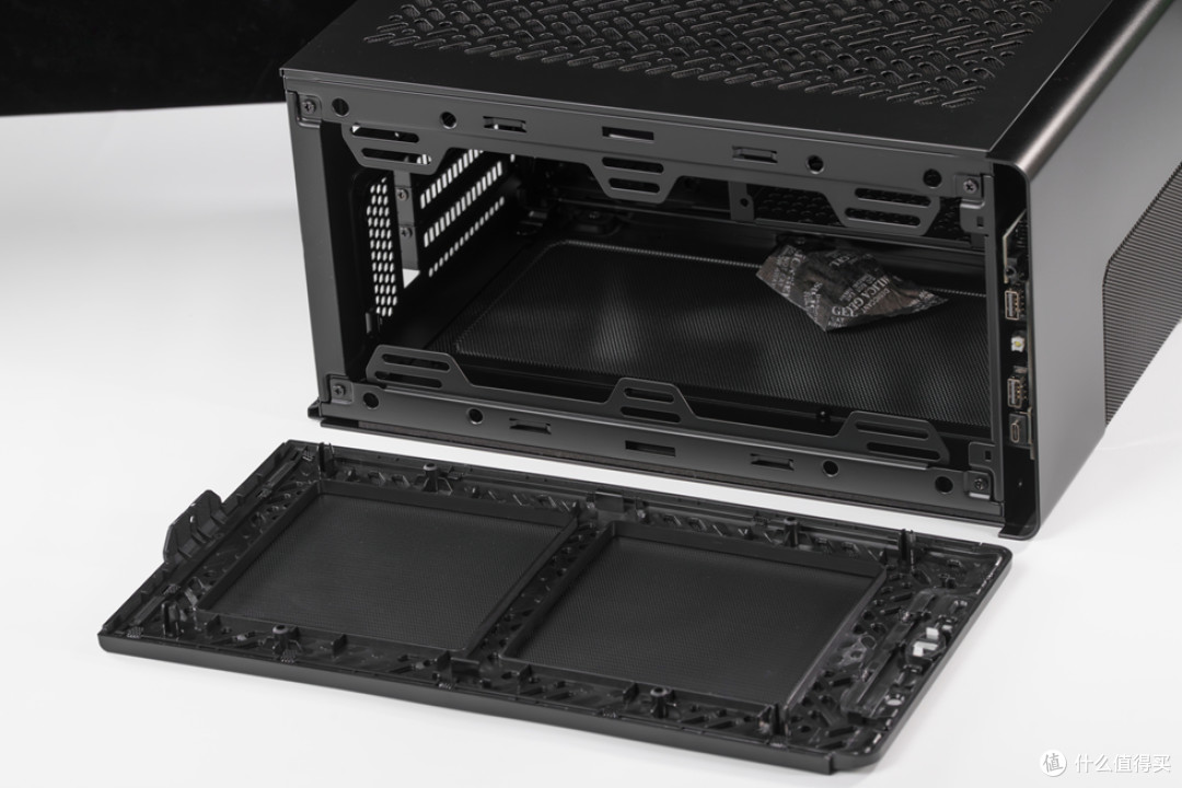 NR200P V3_ROG ASTRAL RTX 5080_铭瑄 B850I_阿斯加特 雷神 索尔