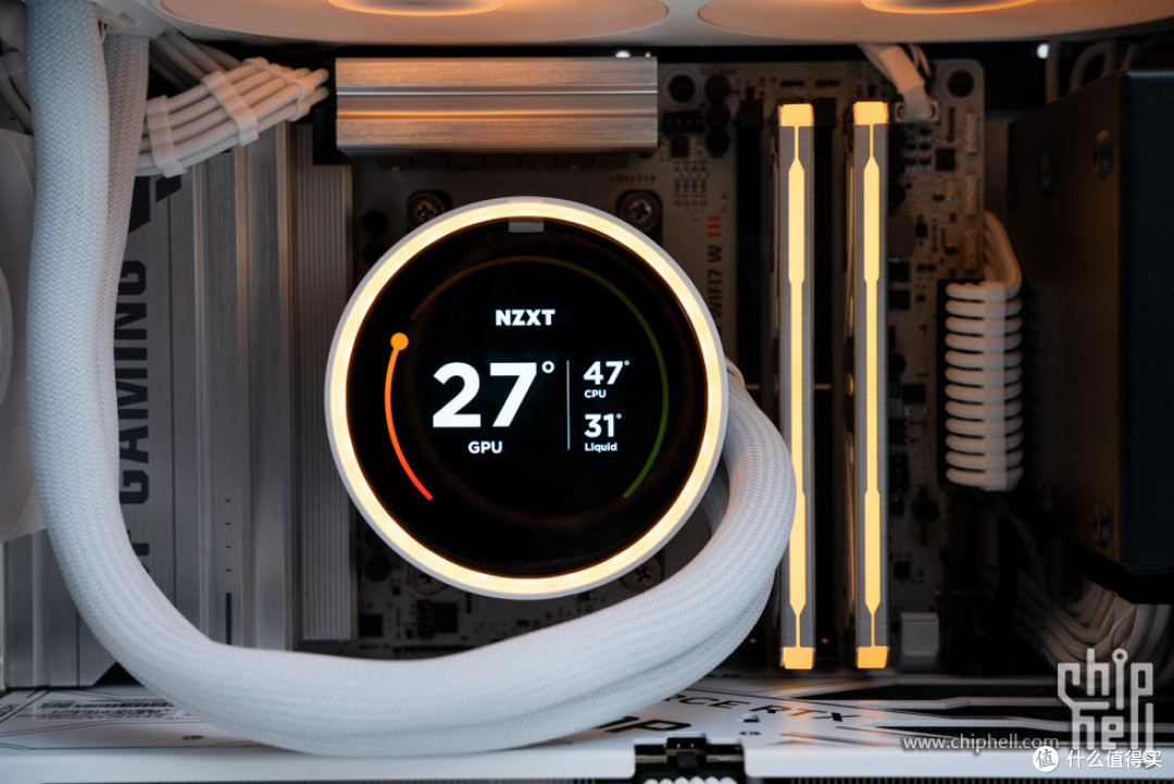 精致游戏主机，华硕 B850M + 影驰 5070 Ti 金属大师 + COOJ Z18