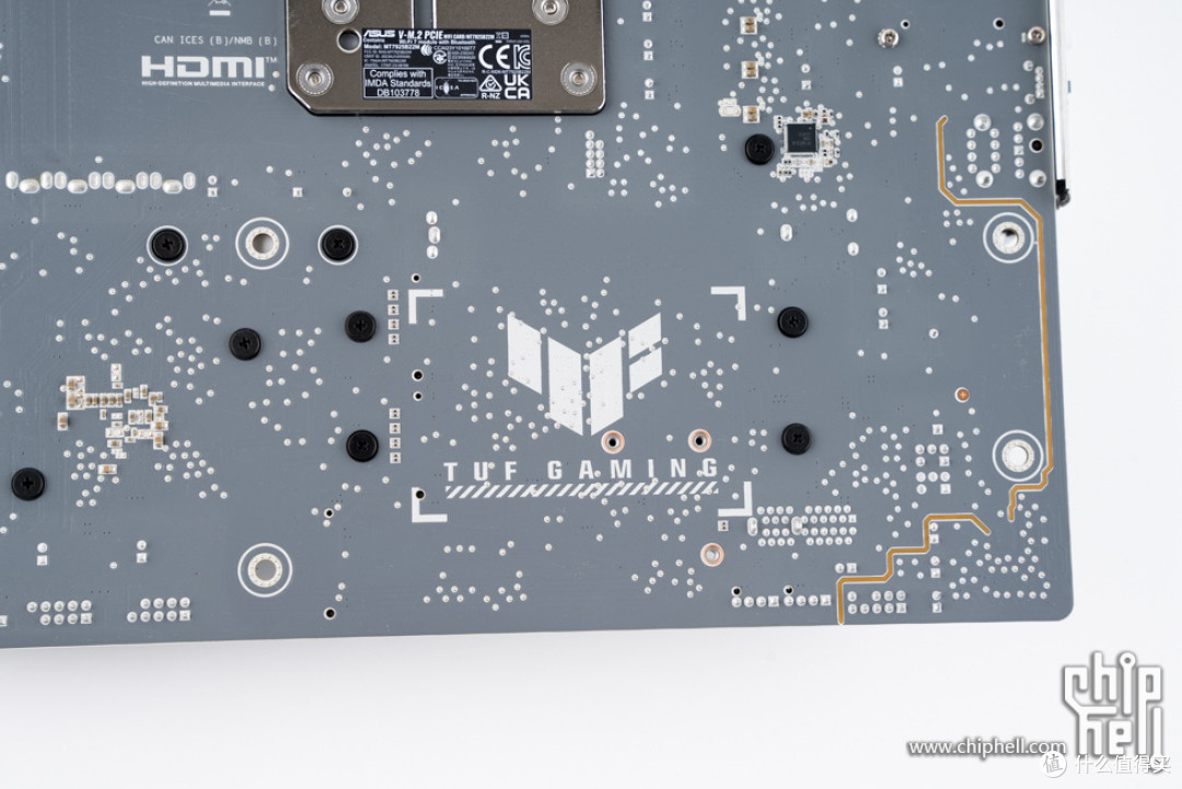 精致游戏主机，华硕 B850M + 影驰 5070 Ti 金属大师 + COOJ Z18
