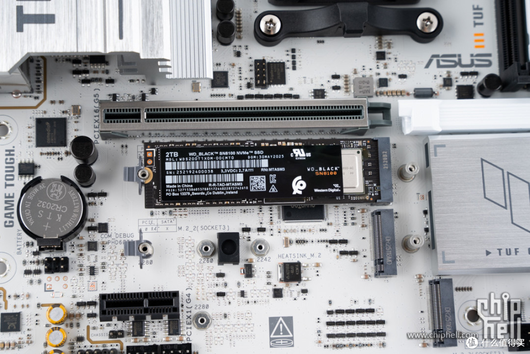 精致游戏主机，华硕 B850M + 影驰 5070 Ti 金属大师 + COOJ Z18